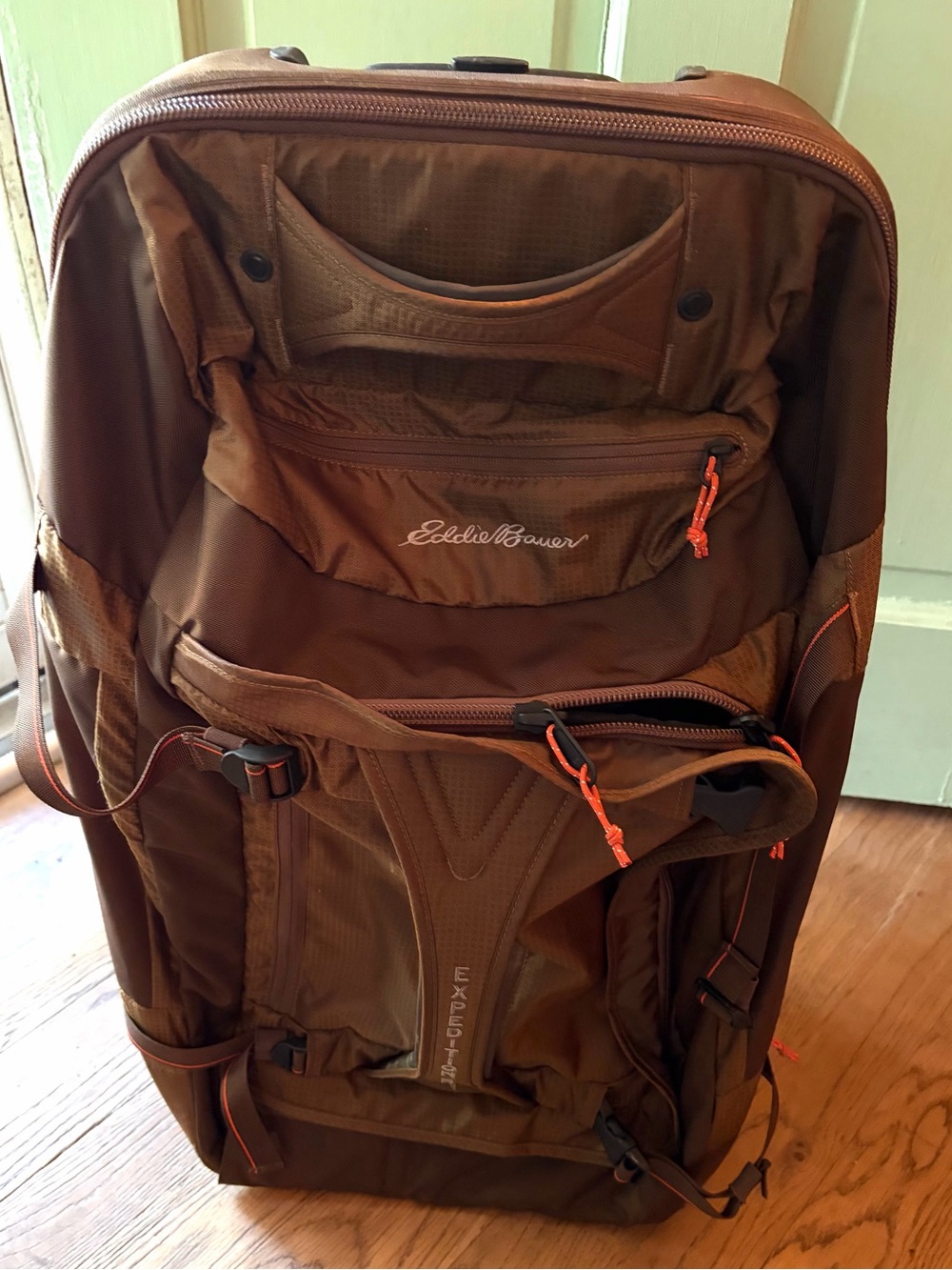 Eddie Bauer Expedition 26" Suitcase Rolling Duffle Bag Wheeled Travex rust